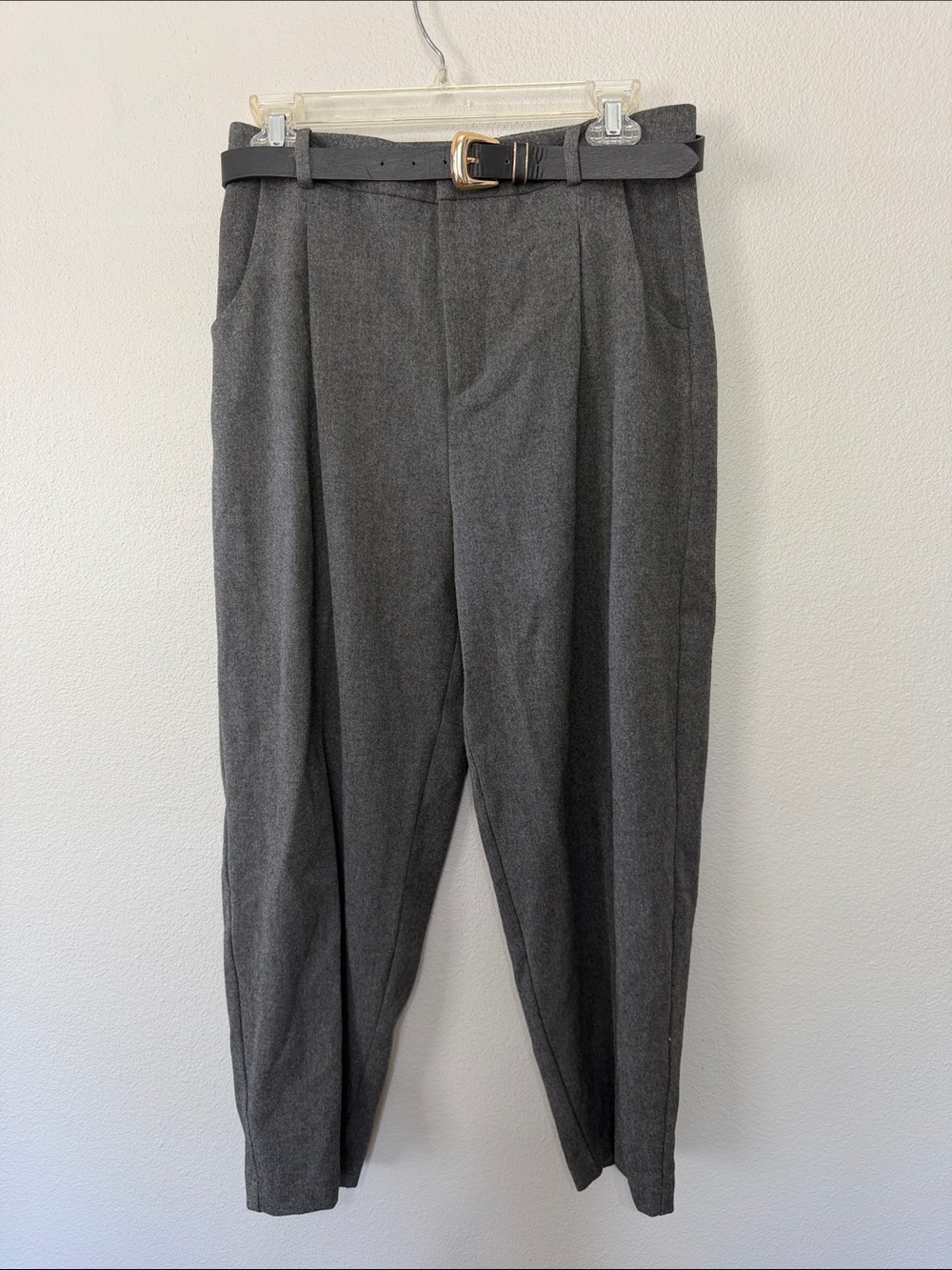 ZARA Tailored Charcoal Pleated Dress Pants - Smart Office Style Small
